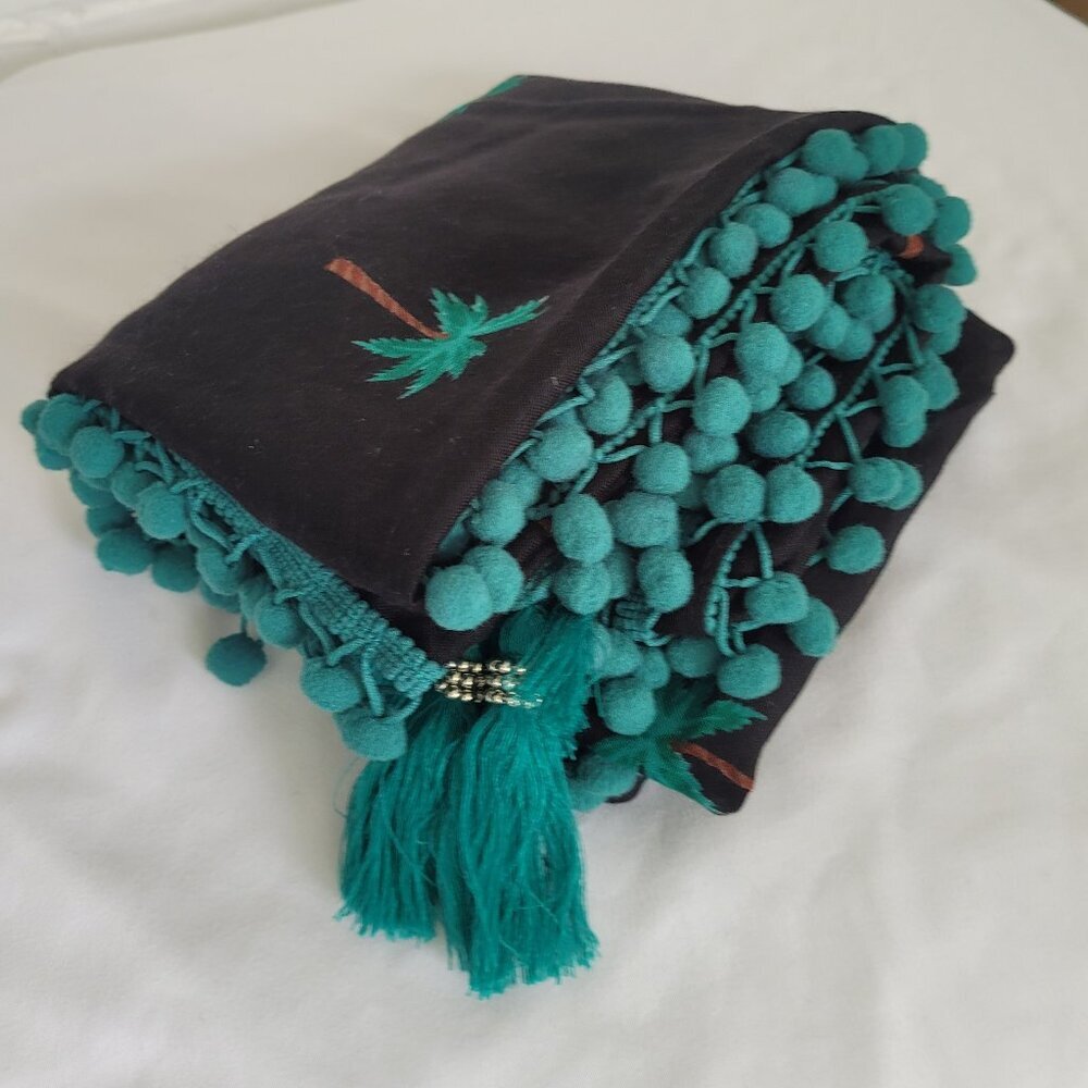 NWT Lord & Taylor Palm Print Scarf with Tassels